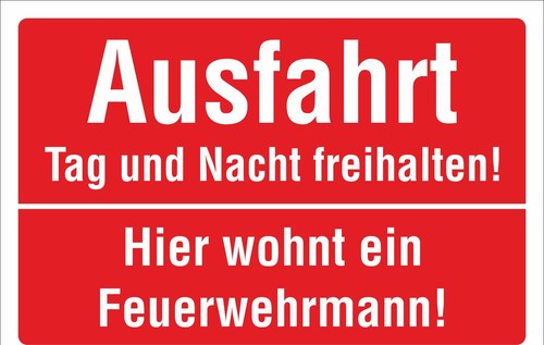 Schild ausfahrt tag und nacht - ausfahrt,